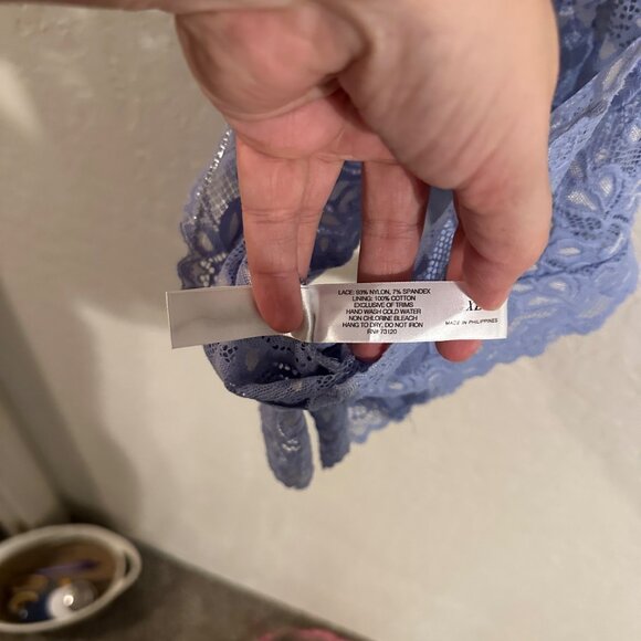 Fredericks of Hollywood Baby Blue Sheer Lace Plunging V Neck Teddy Lingerie - Picture 9 of 10